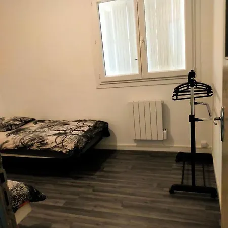 Apartment En Duplex Au 3ieme Etage Sans Ascenseur Hyeres